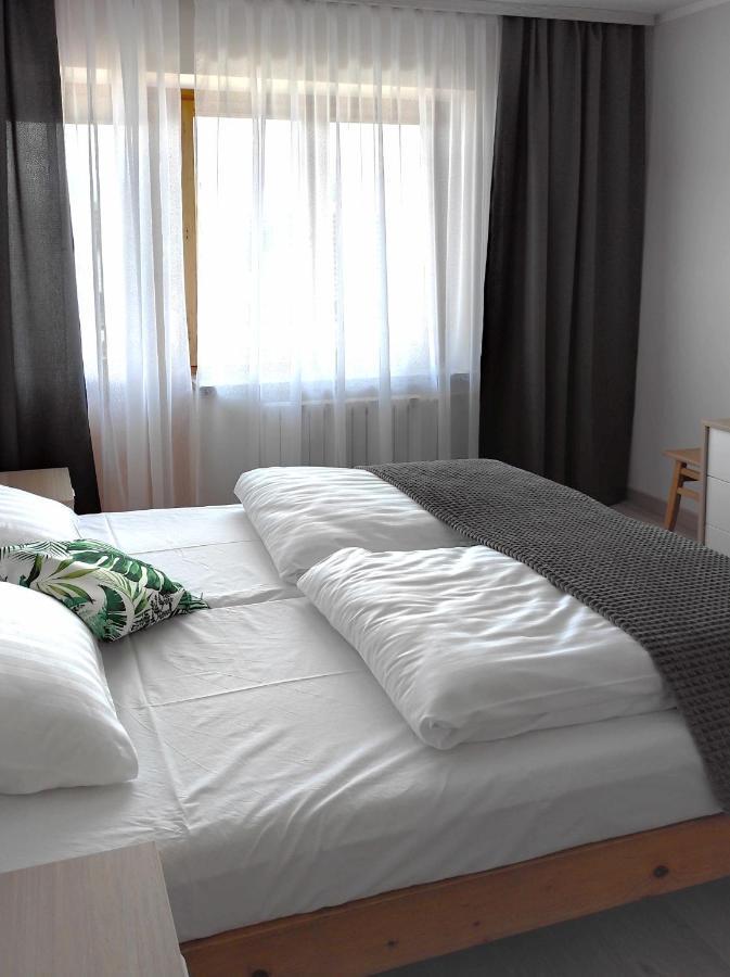Apartamenty Maciata ビャウィ・ドゥナイェツ エクステリア 写真