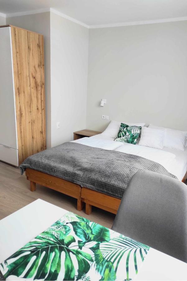 Apartamenty Maciata ビャウィ・ドゥナイェツ エクステリア 写真